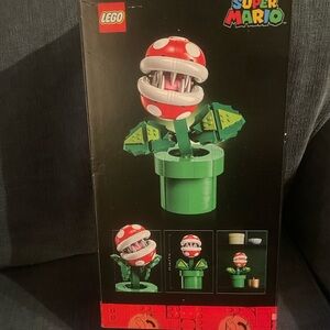 LEGO Super Mario Piranha Plant Sealed